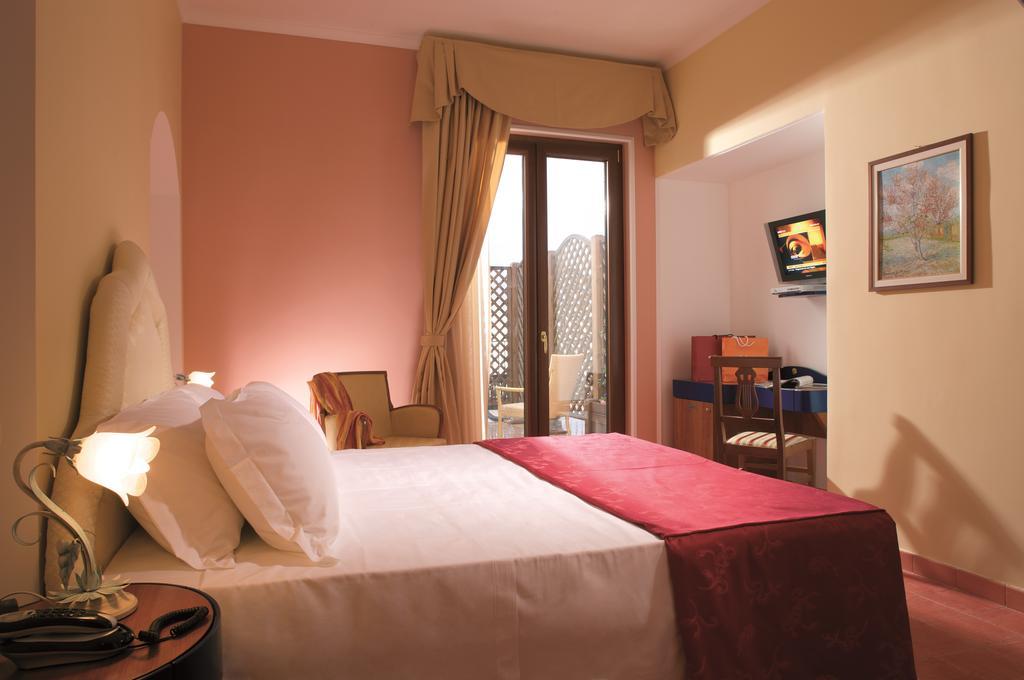 Hotel Prestige Sorrent Exterior foto