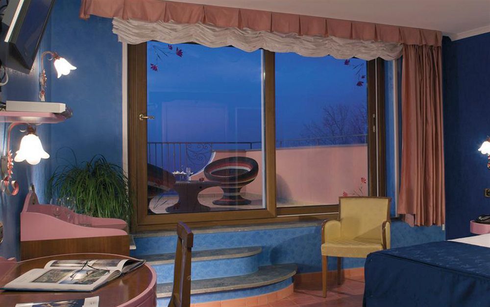 Hotel Prestige Sorrent Exterior foto